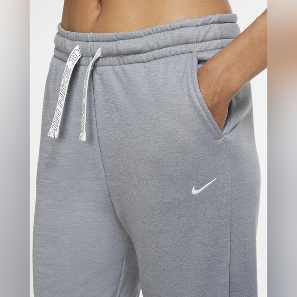 Nike Therma Fleece Dri Fit Joggers Size Small - Picture 4 of 16